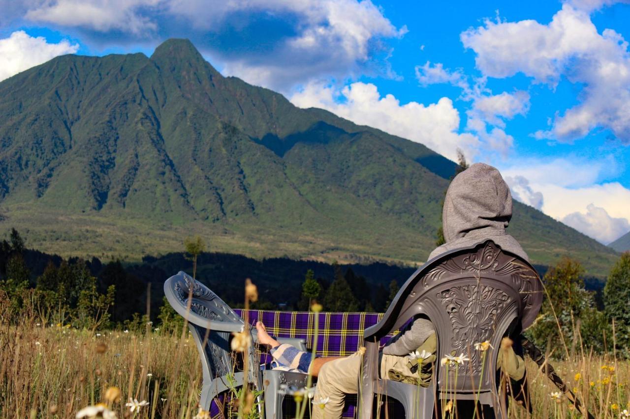 Under Volcanoes View Guest House Nyarugina Luaran gambar